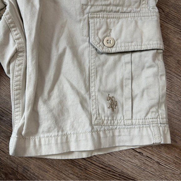 US Polo Assn Men’s Cargo Shorts Size 32 Tan Summer Utility - Picture 2 of 5